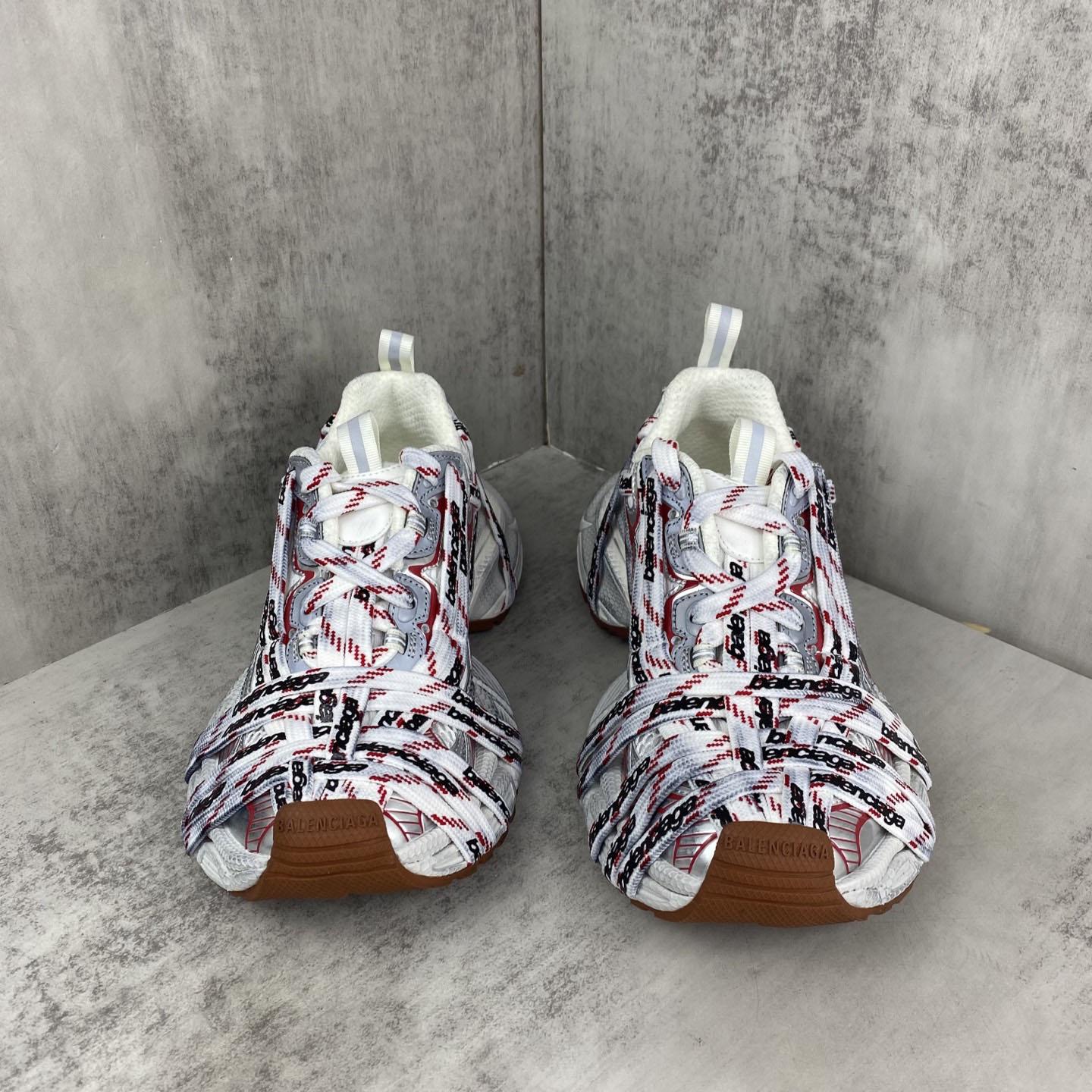 Balenciaga 3XL Extreme Laces Logo Sneaker - DesignerGu