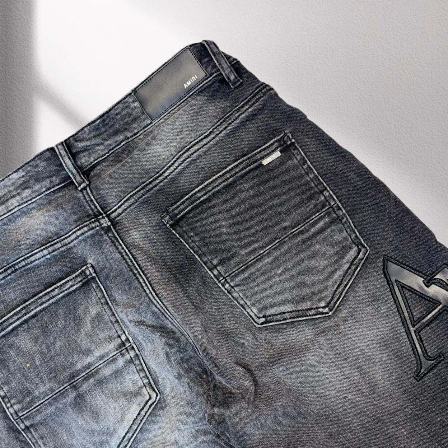 Amiri Shorts    20279 - DesignerGu