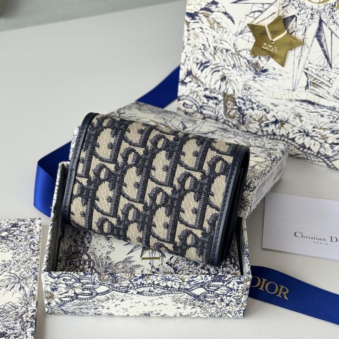 Dior 30 Montaigne Glycine Wallet  - DesignerGu
