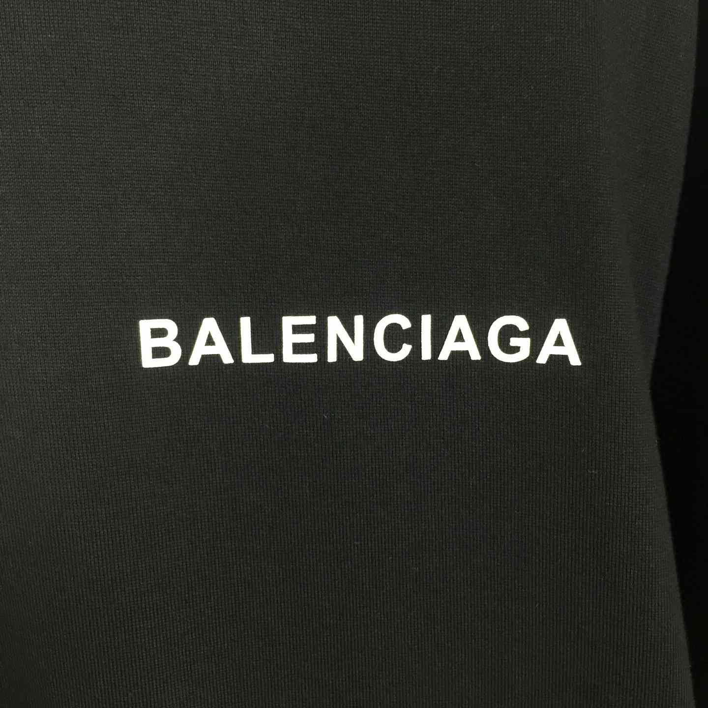Balenciaga  T-shirt Medium Fit  - DesignerGu