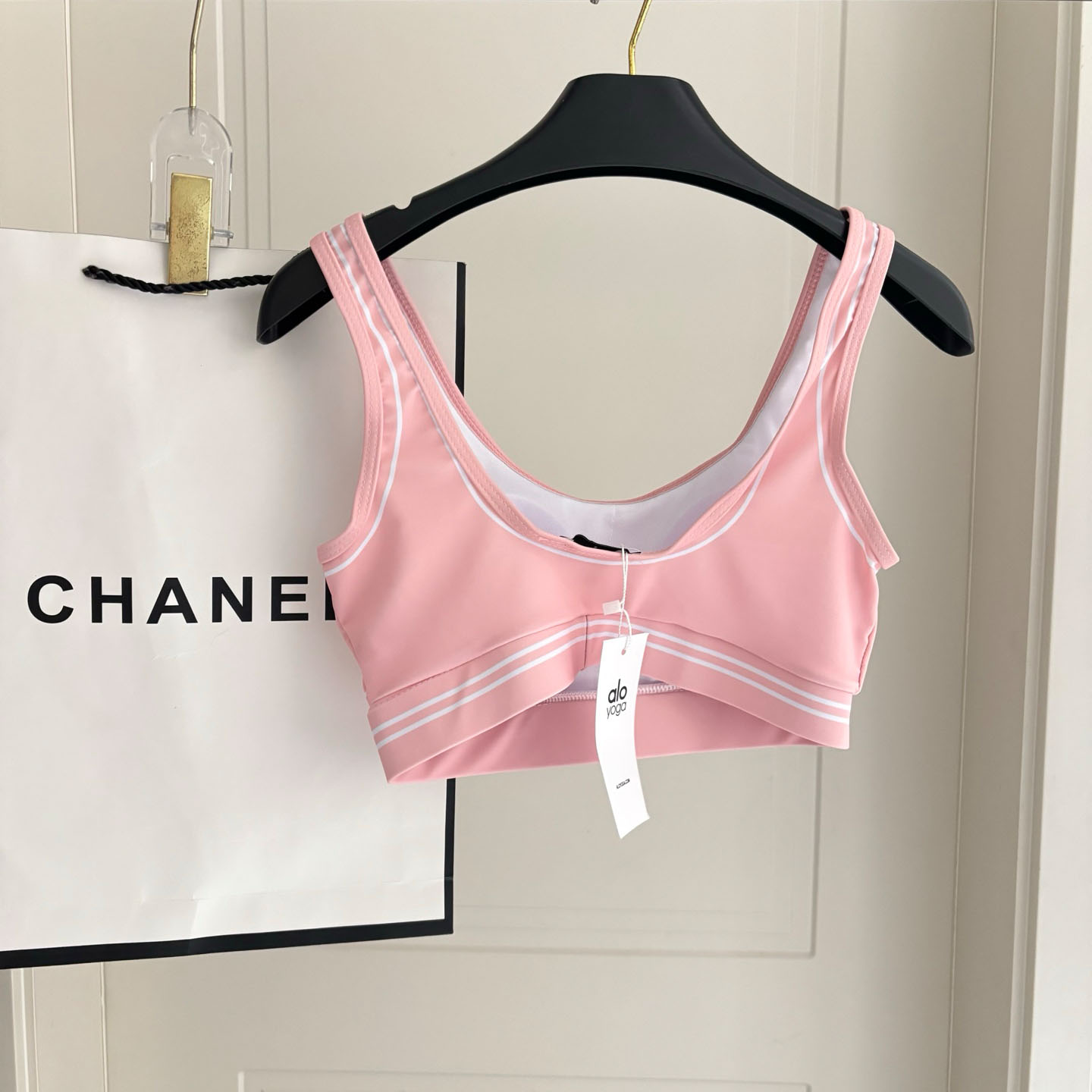 Alo Yoga - DesignerGu