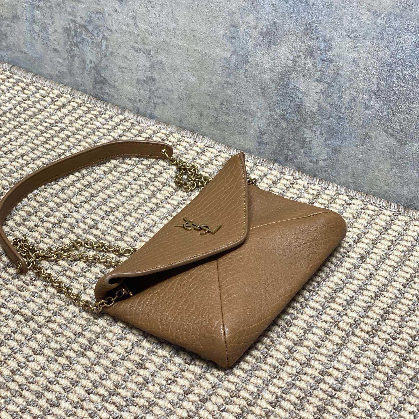 Saint Laurent Cassandre Small Chain Clutch In Lambskin - DesignerGu