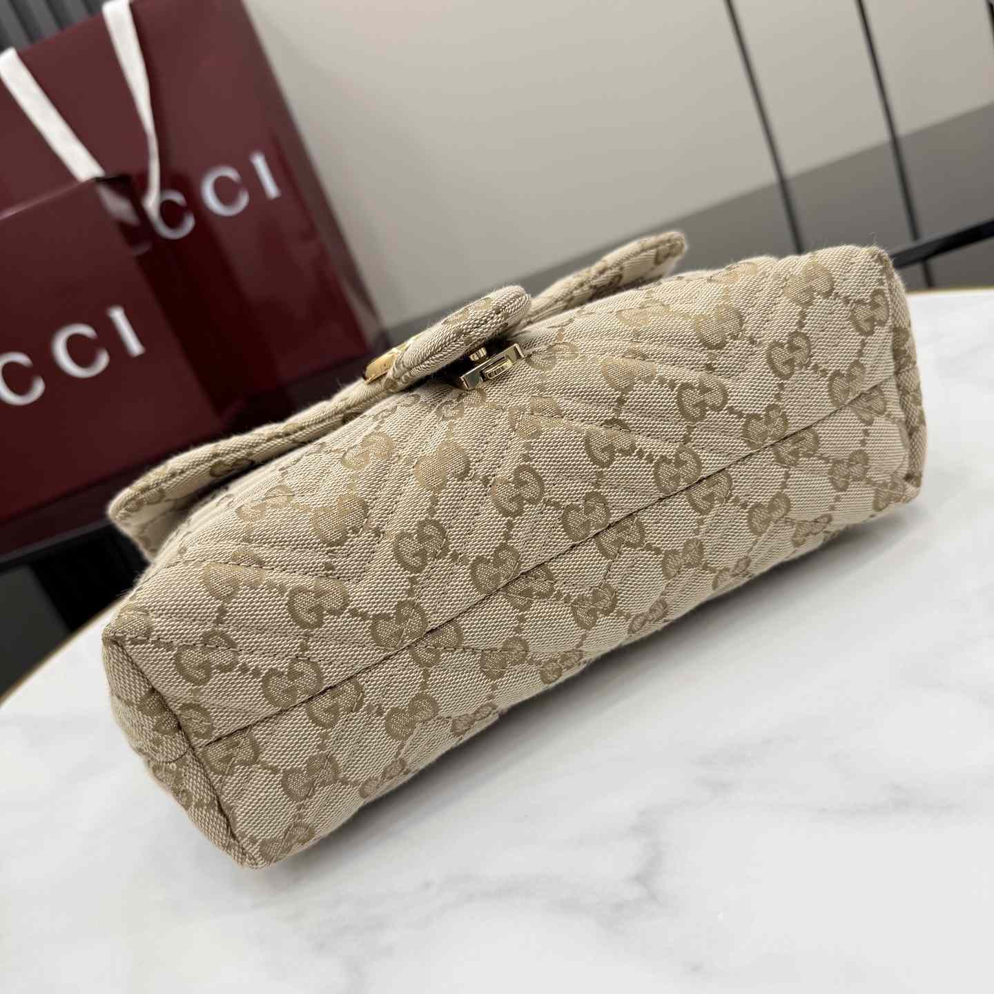 Gucci GG Marmont Small Shoulder Bag - DesignerGu