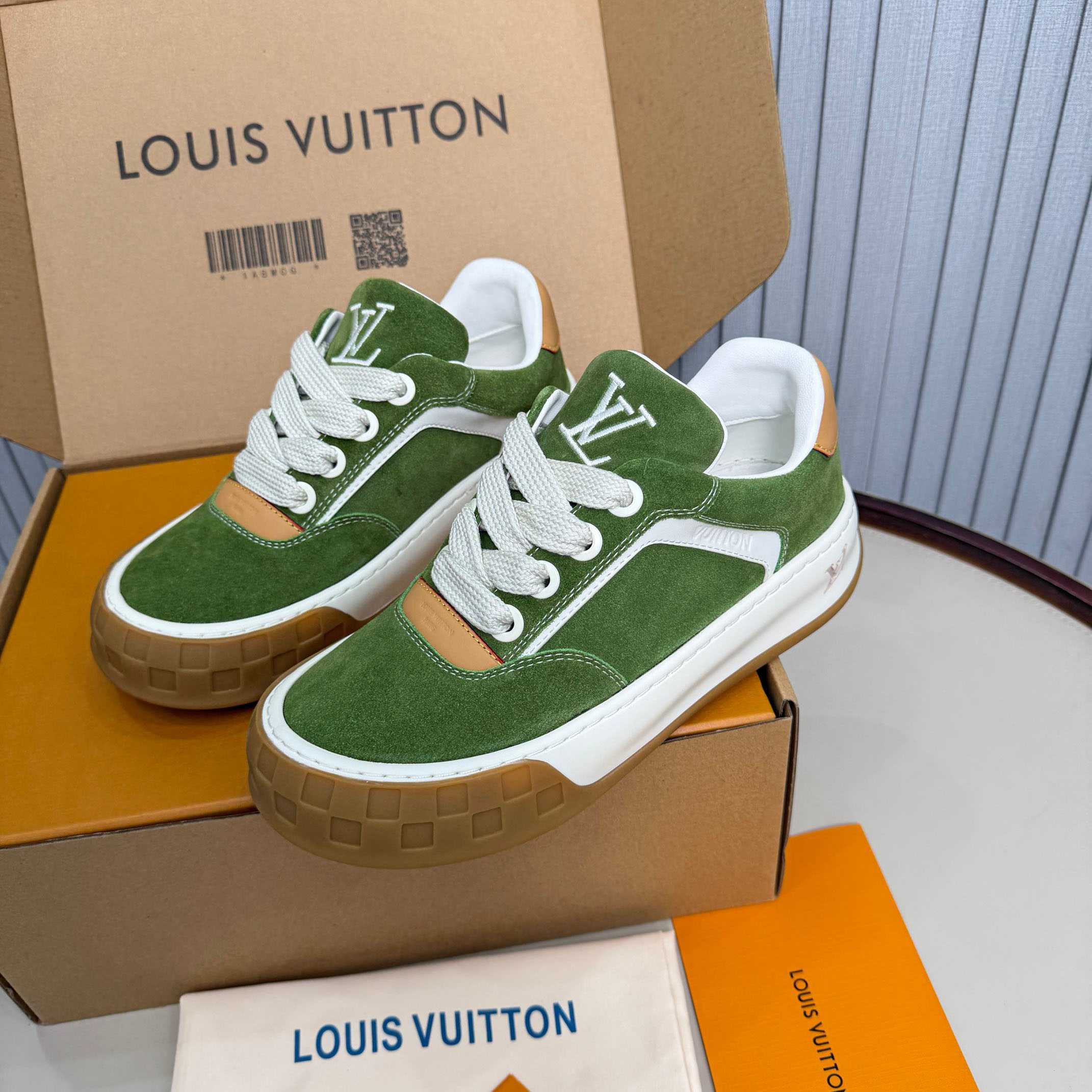 Louis Vuitton LV Tilted Sneaker 1AJTH1 - DesignerGu
