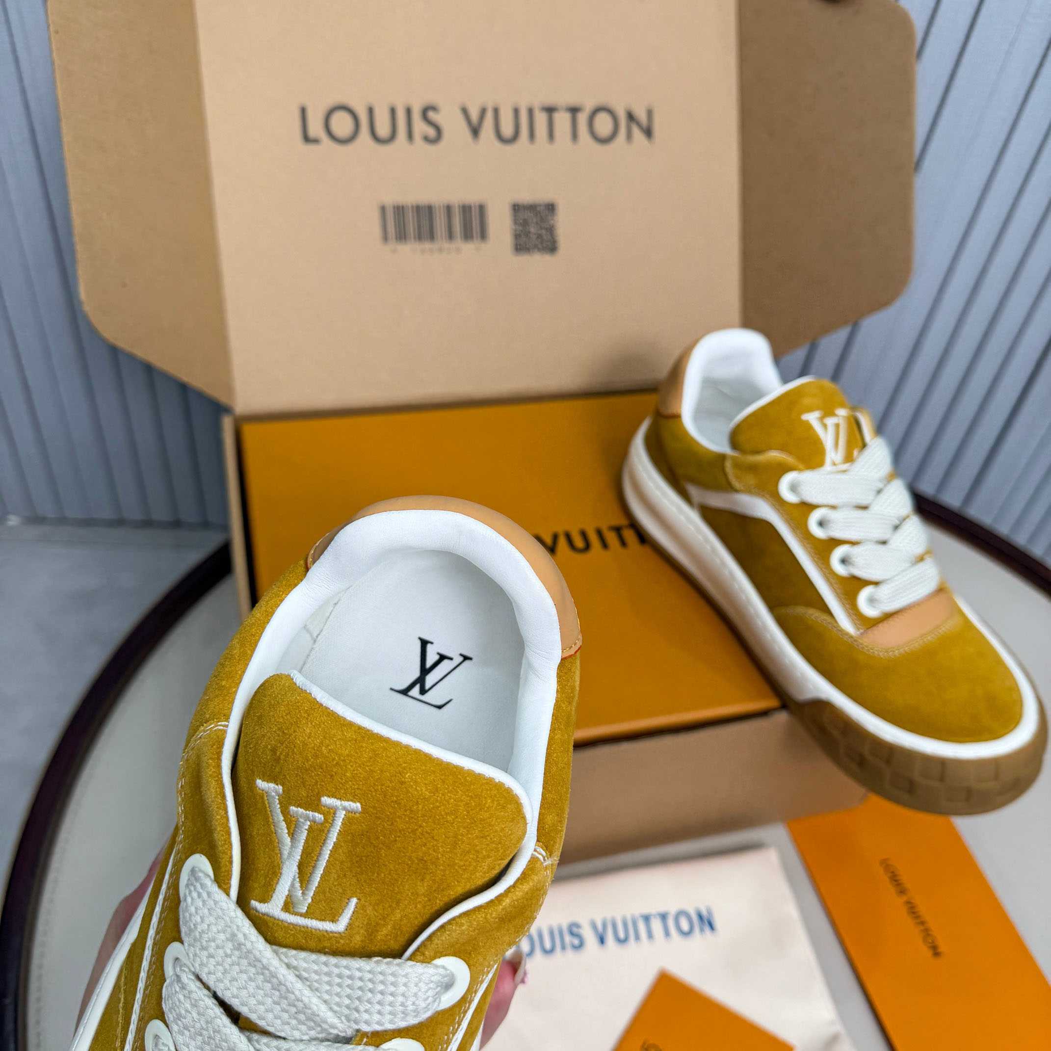 Louis Vuitton LV Tilted Sneaker 1AJTHL - DesignerGu