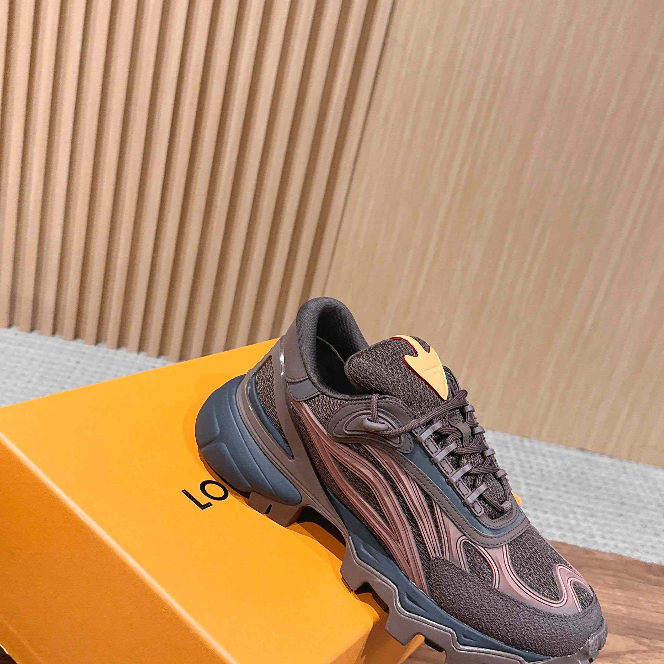 Louis Vuitton Summit Sneaker 1AJAGO - DesignerGu