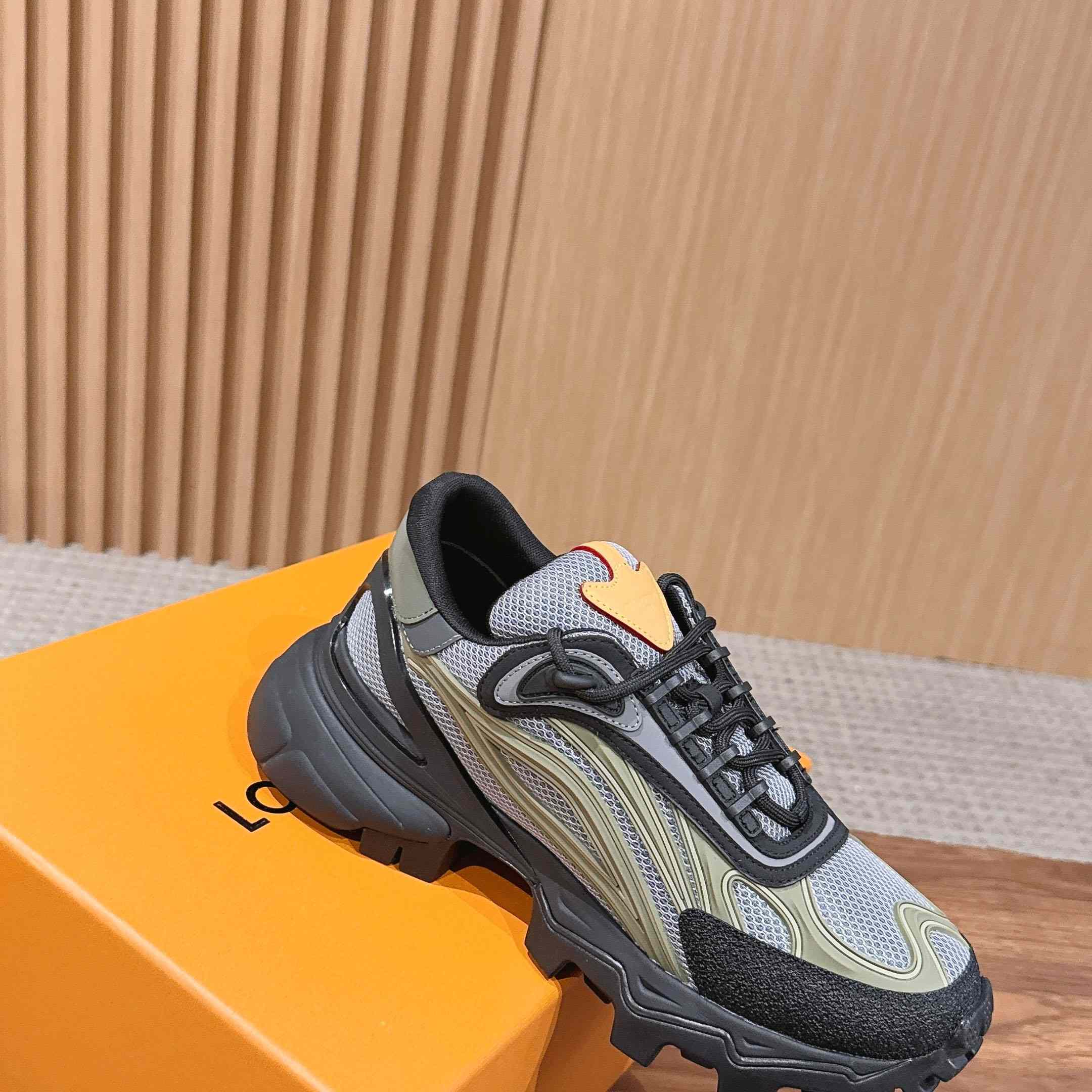 Louis Vuitton Summit Sneaker 1AJAFU - DesignerGu