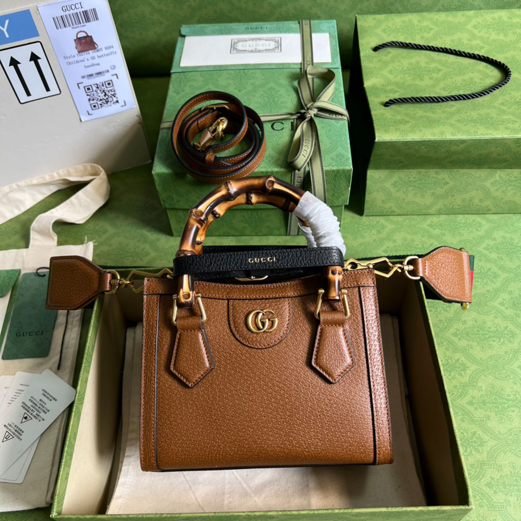 Gucci Gucci Diana Small Tote Bag  702732 - DesignerGu