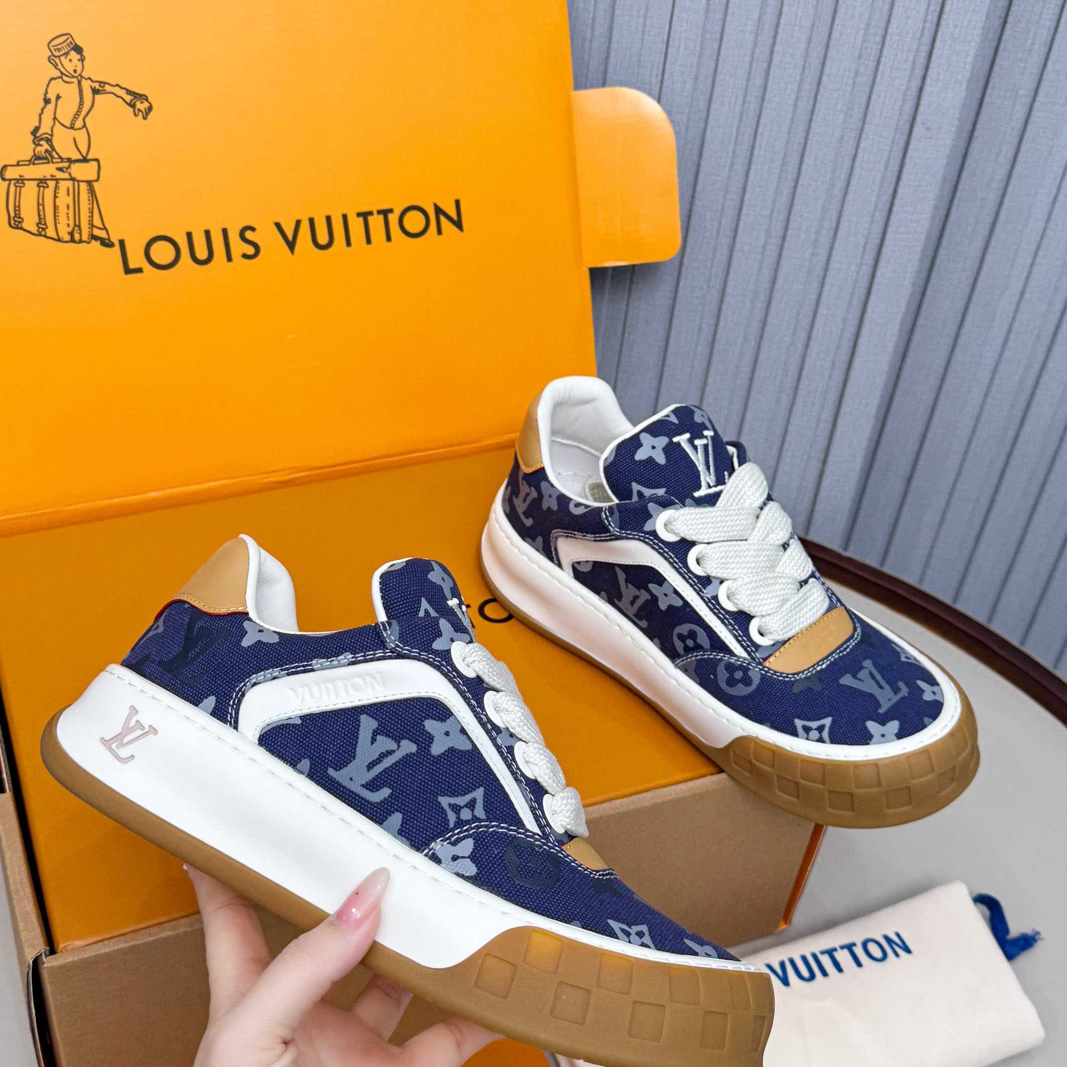 Louis Vuitton LV Tilted Sneaker 1AJCWL - DesignerGu