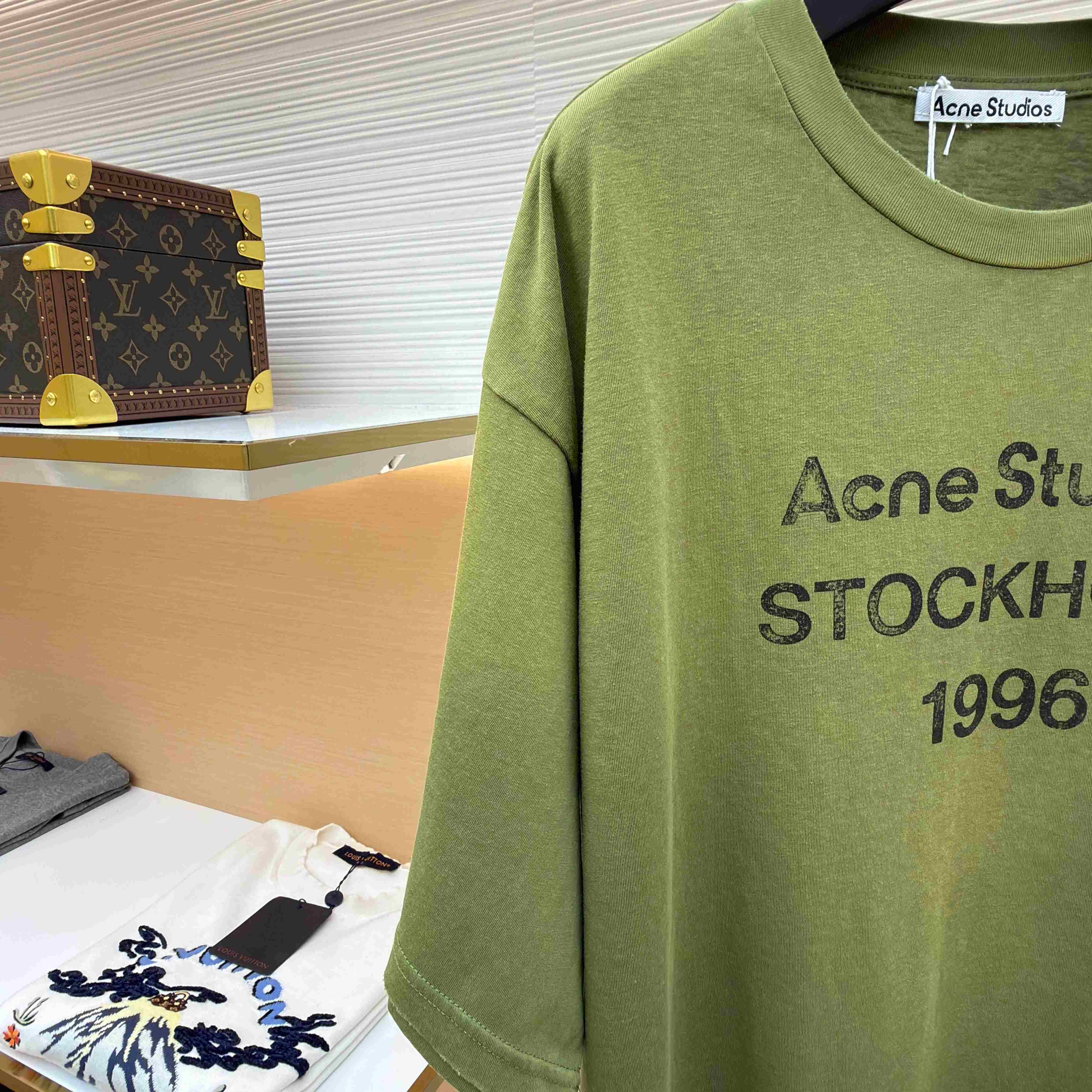 Acne Studios  Logo Tshirt - Relaxed Fit - DesignerGu