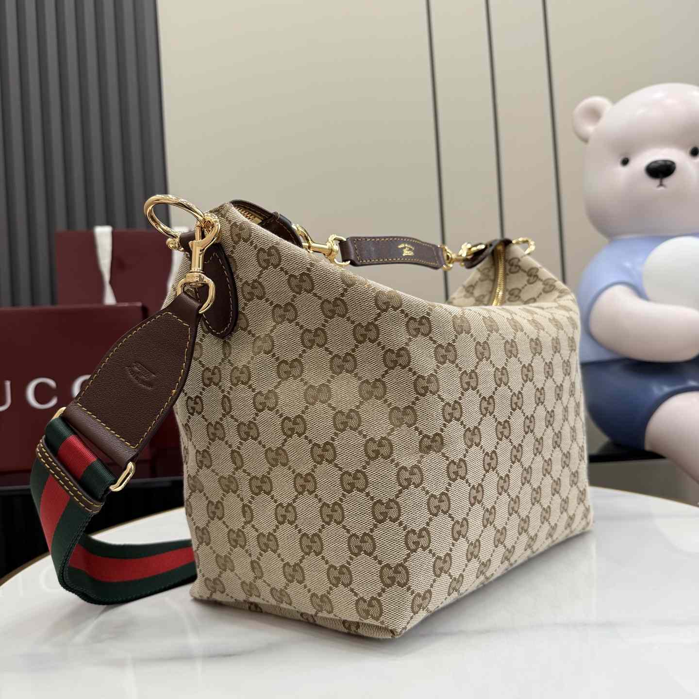 Gucci Brera Medium Crossbody Bag - DesignerGu