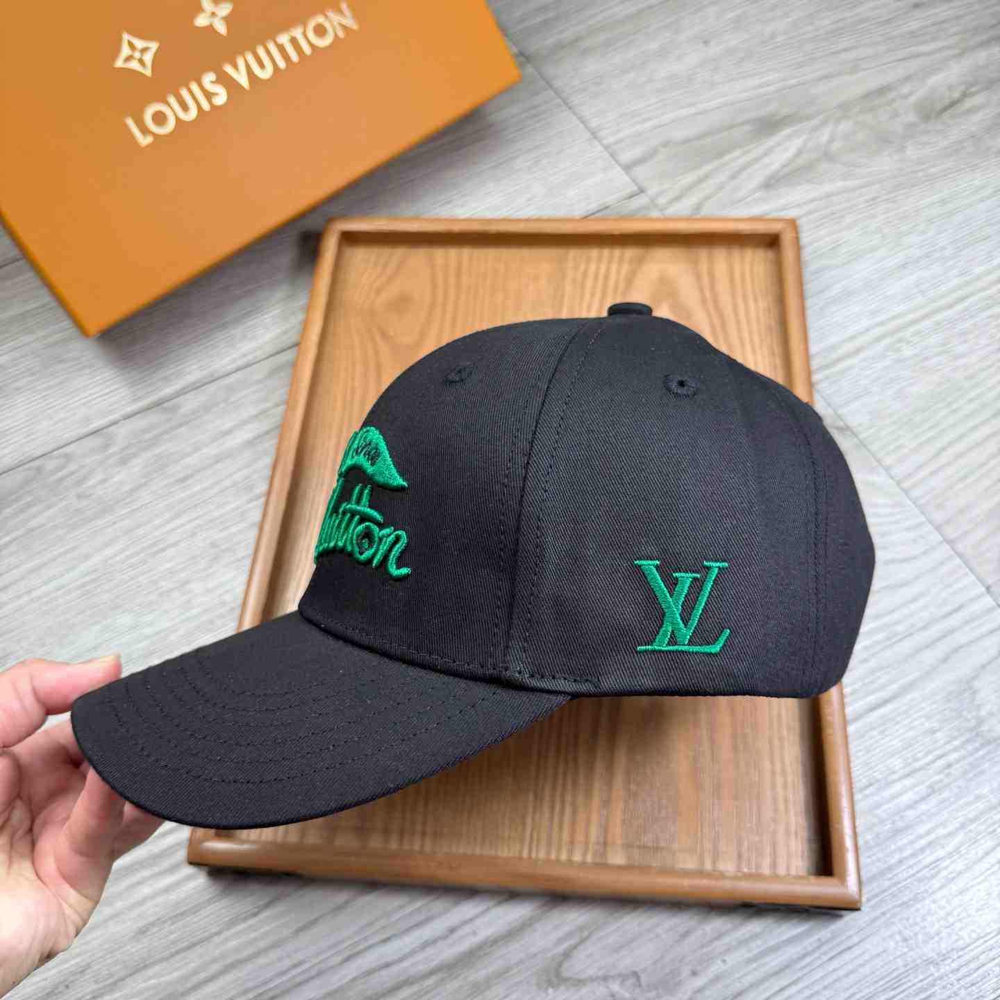 Louis Vuitton Golf Cap - DesignerGu