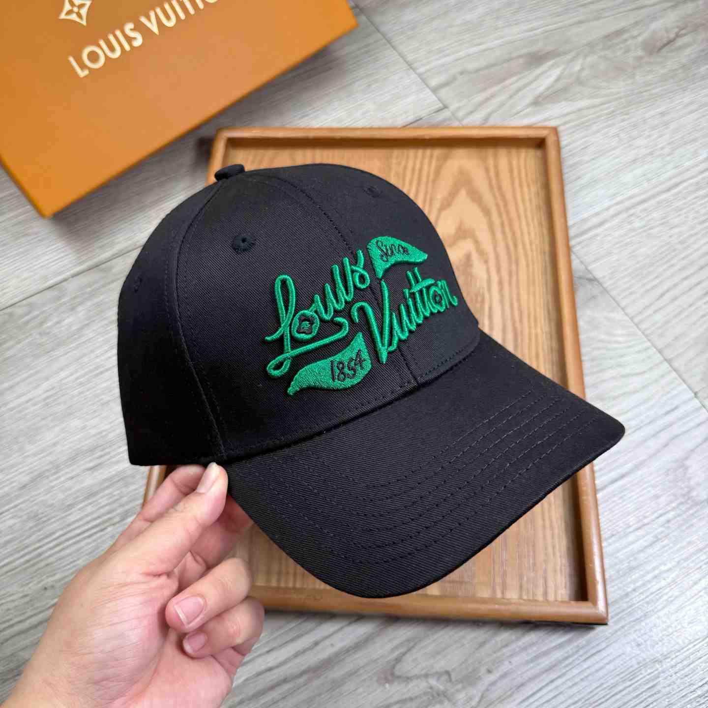 Louis Vuitton Golf Cap - DesignerGu