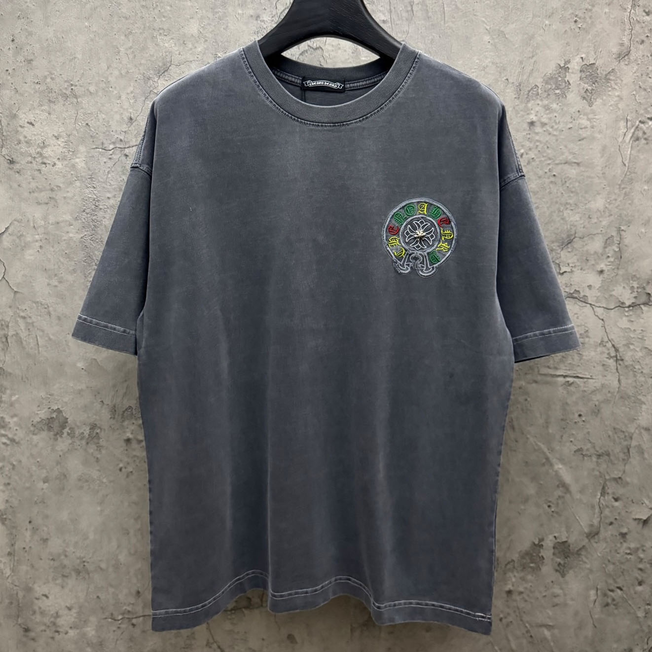 Chrome Hearts Horseshoe Cross Lips Patch Embroidered Crewneck Tee 'Grey' - DesignerGu