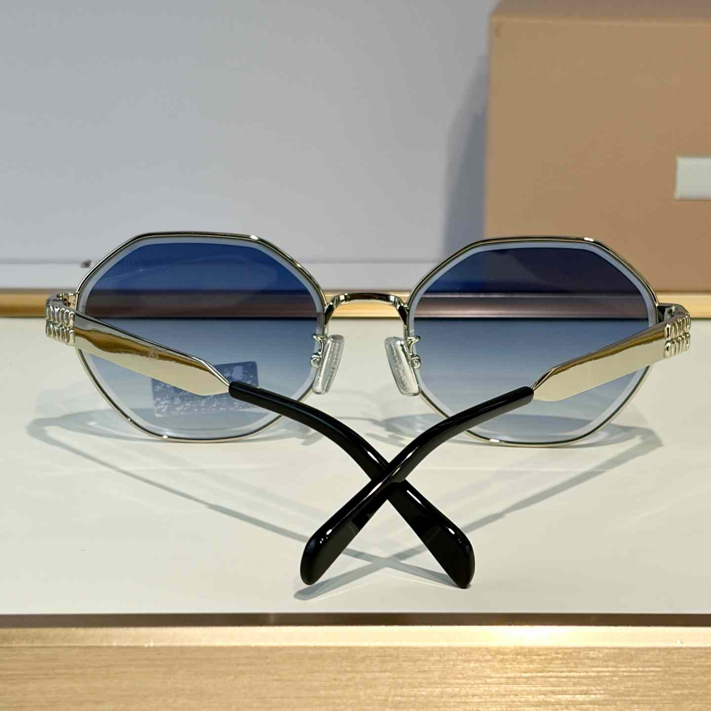 Miu Miu SMUB57S Sunglasses - DesignerGu