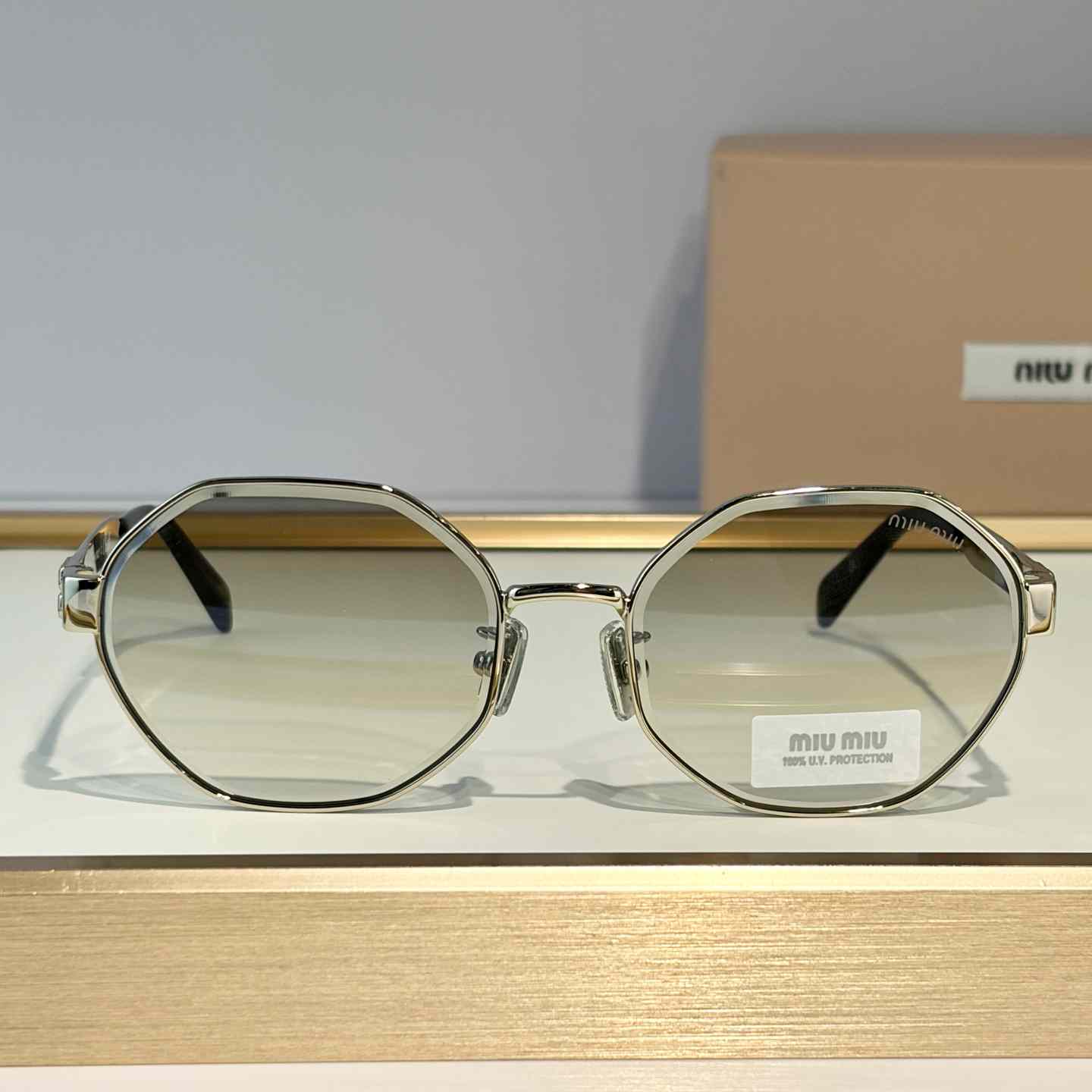 Miu Miu SMUB57S Sunglasses - DesignerGu