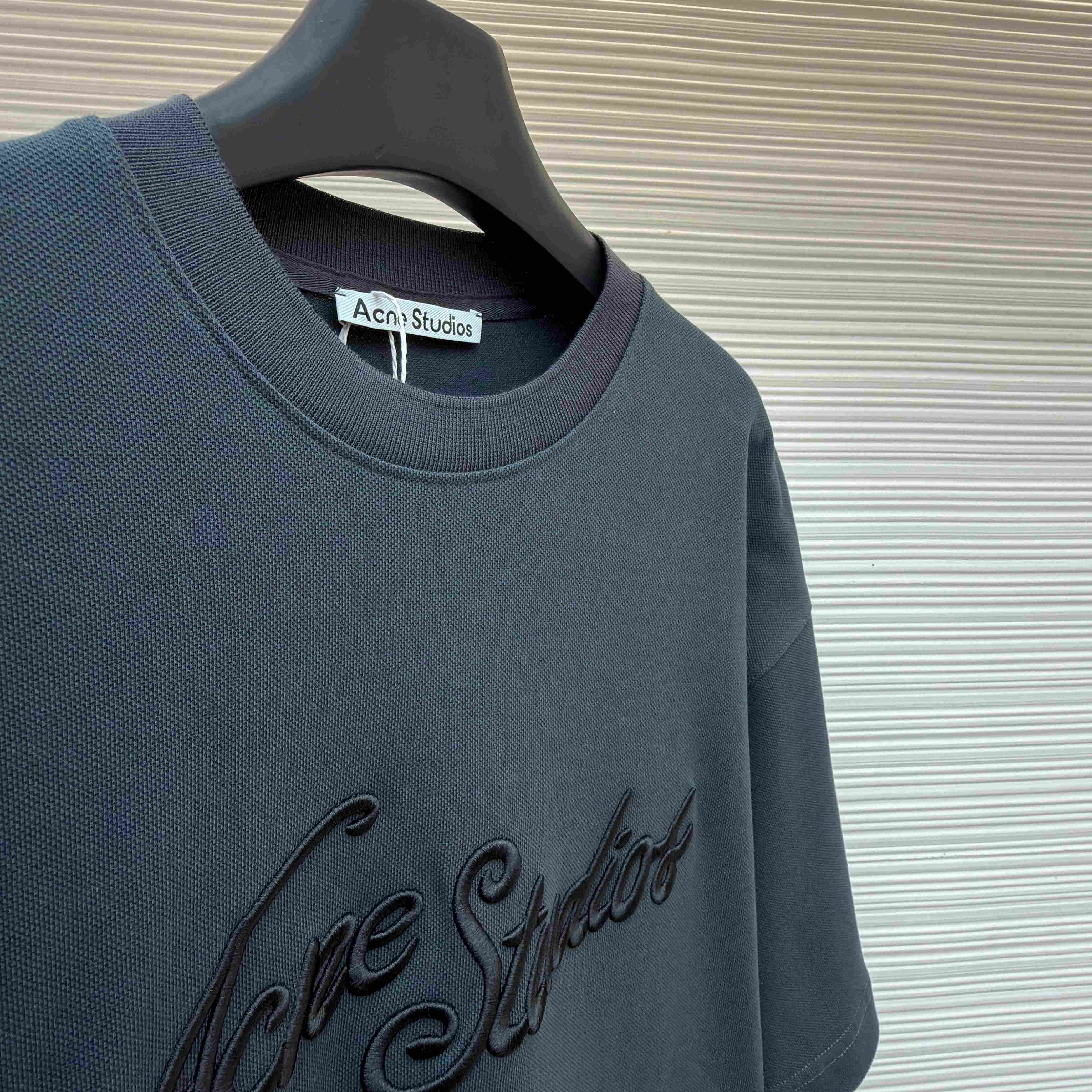 Acne Studios  Embroidered Logo T-shirt - DesignerGu