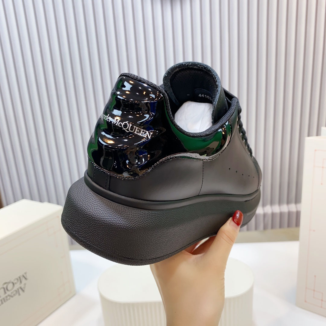 Alexander McQueen Oversized Sneaker 'Black' - DesignerGu