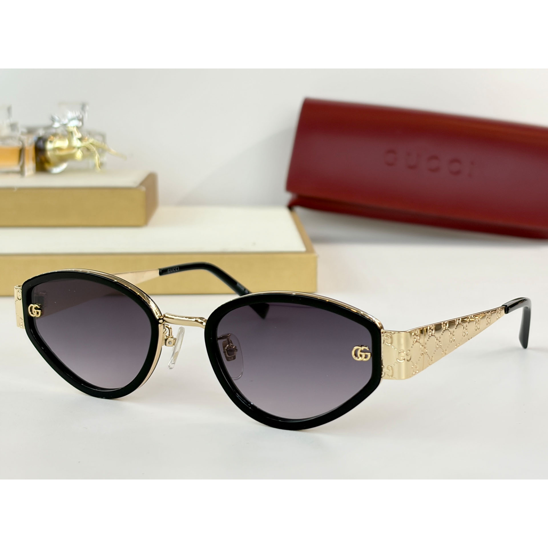 Gucci GG2034SK Sunglasses  - DesignerGu