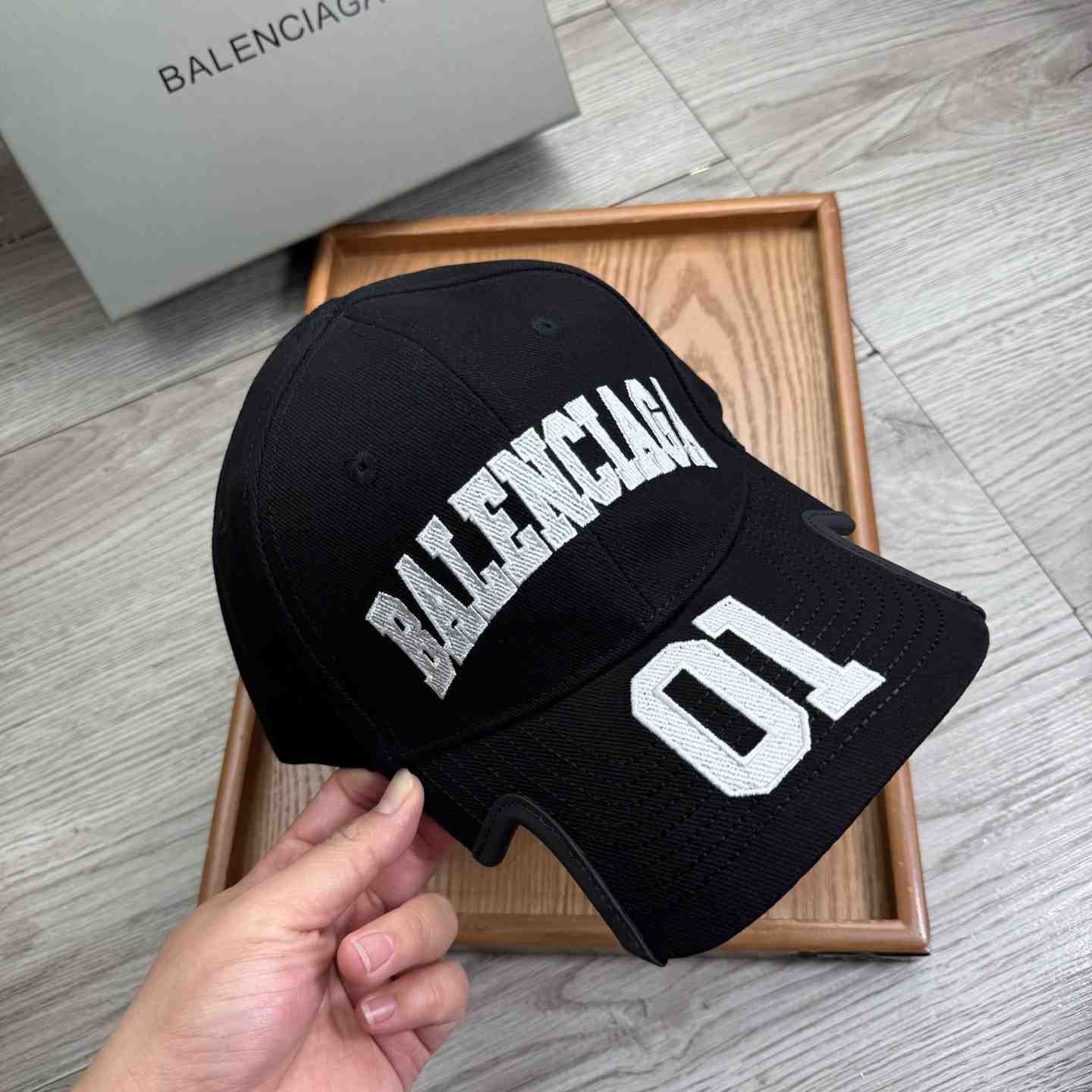 Balenciaga Cap - DesignerGu