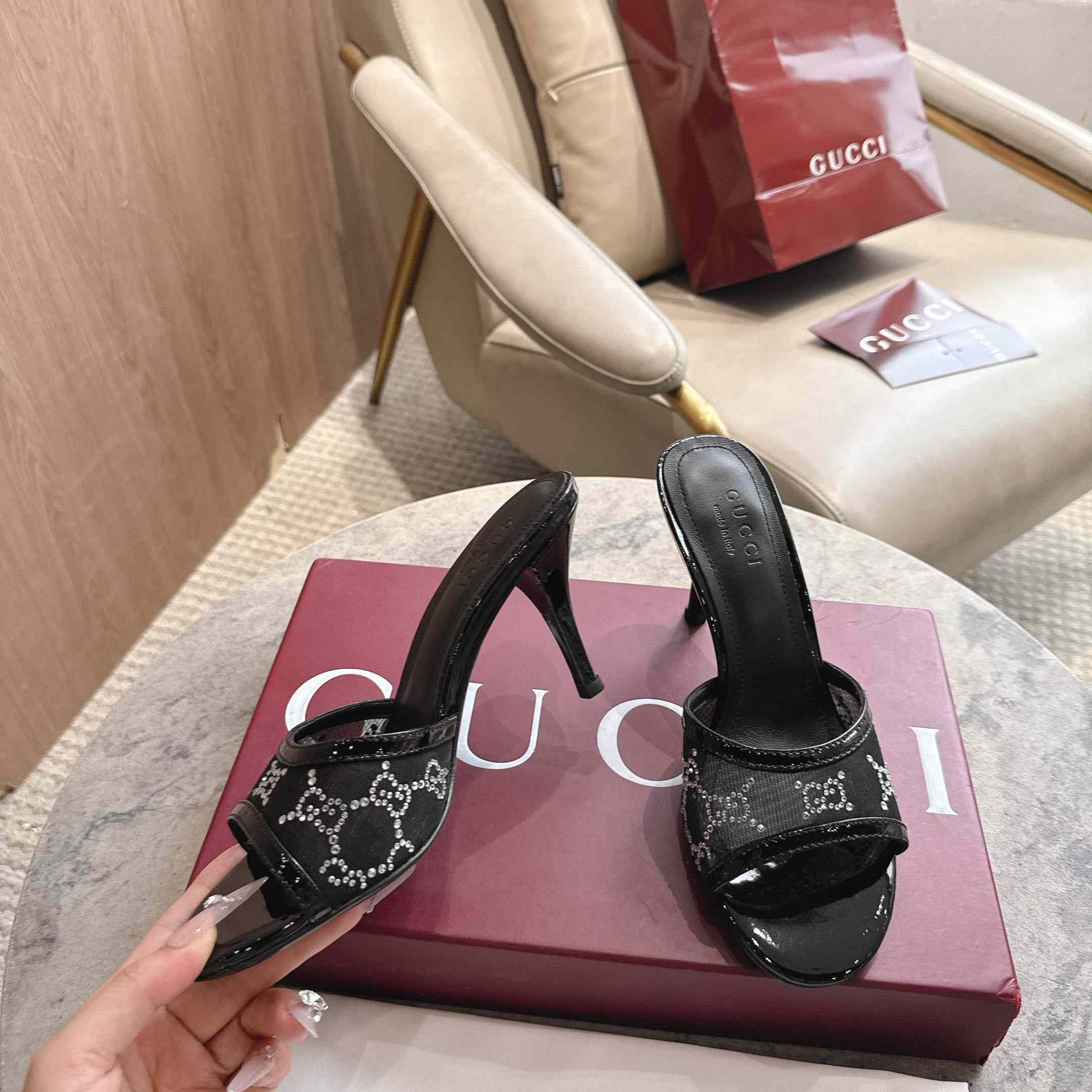 Gucci Women's crystal slide sandal - DesignerGu
