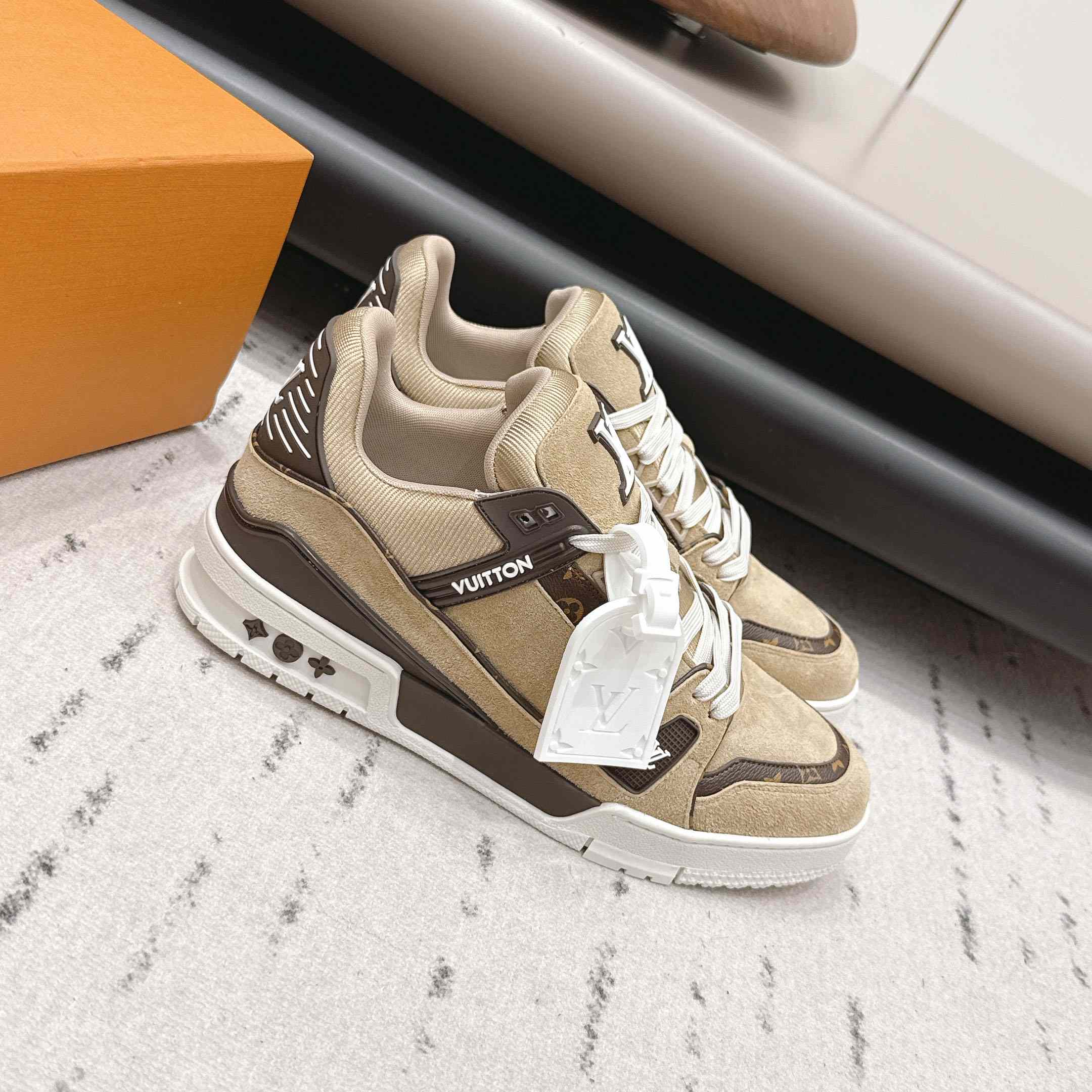 Louis Vuitton LV Trainer Sneaker 1AKB6Q - DesignerGu