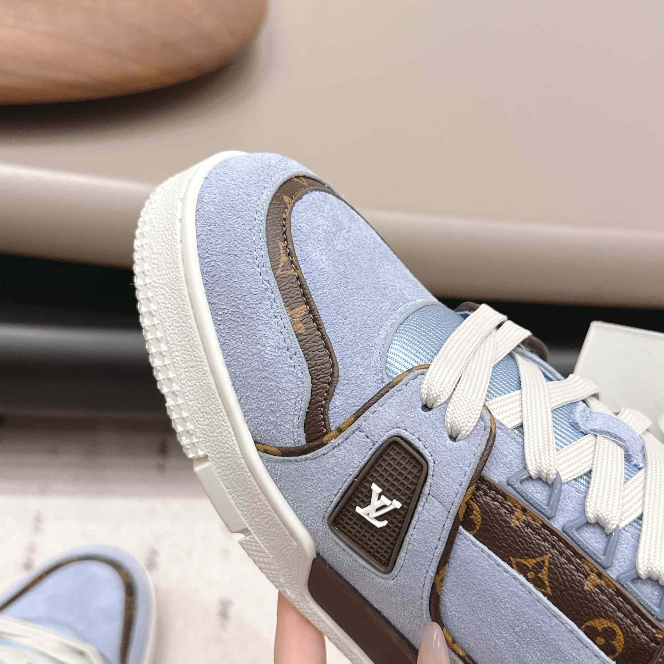 Louis Vuitton LV Trainer Sneaker 1AKB6Q - DesignerGu