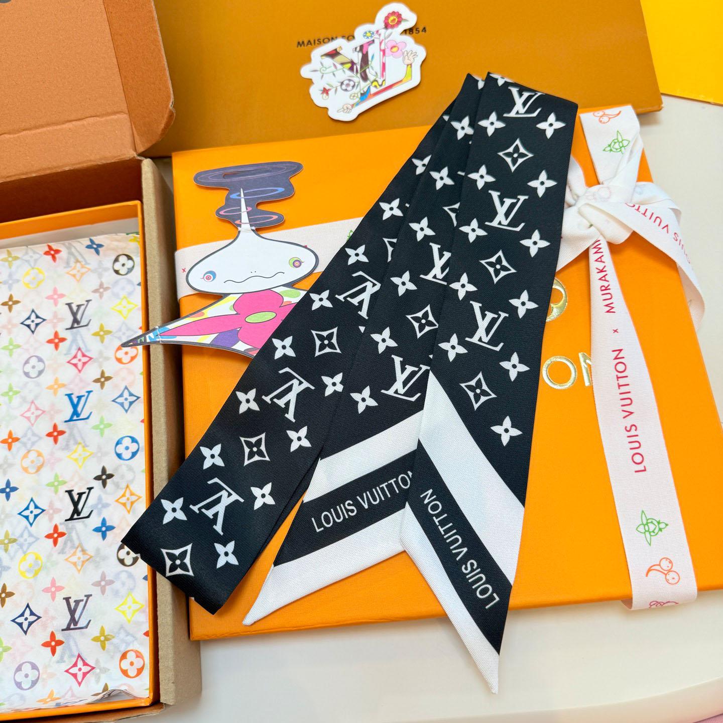 Louis Vuitton Monogram Silhouette BB Bandeau  - DesignerGu