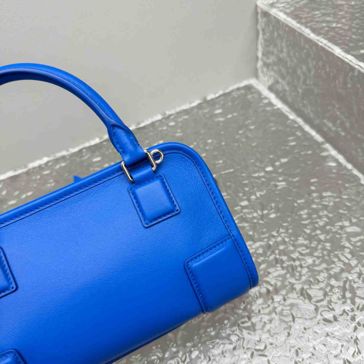 Loewe Mini Amazona 180 Bag In Soft Calfskin - DesignerGu
