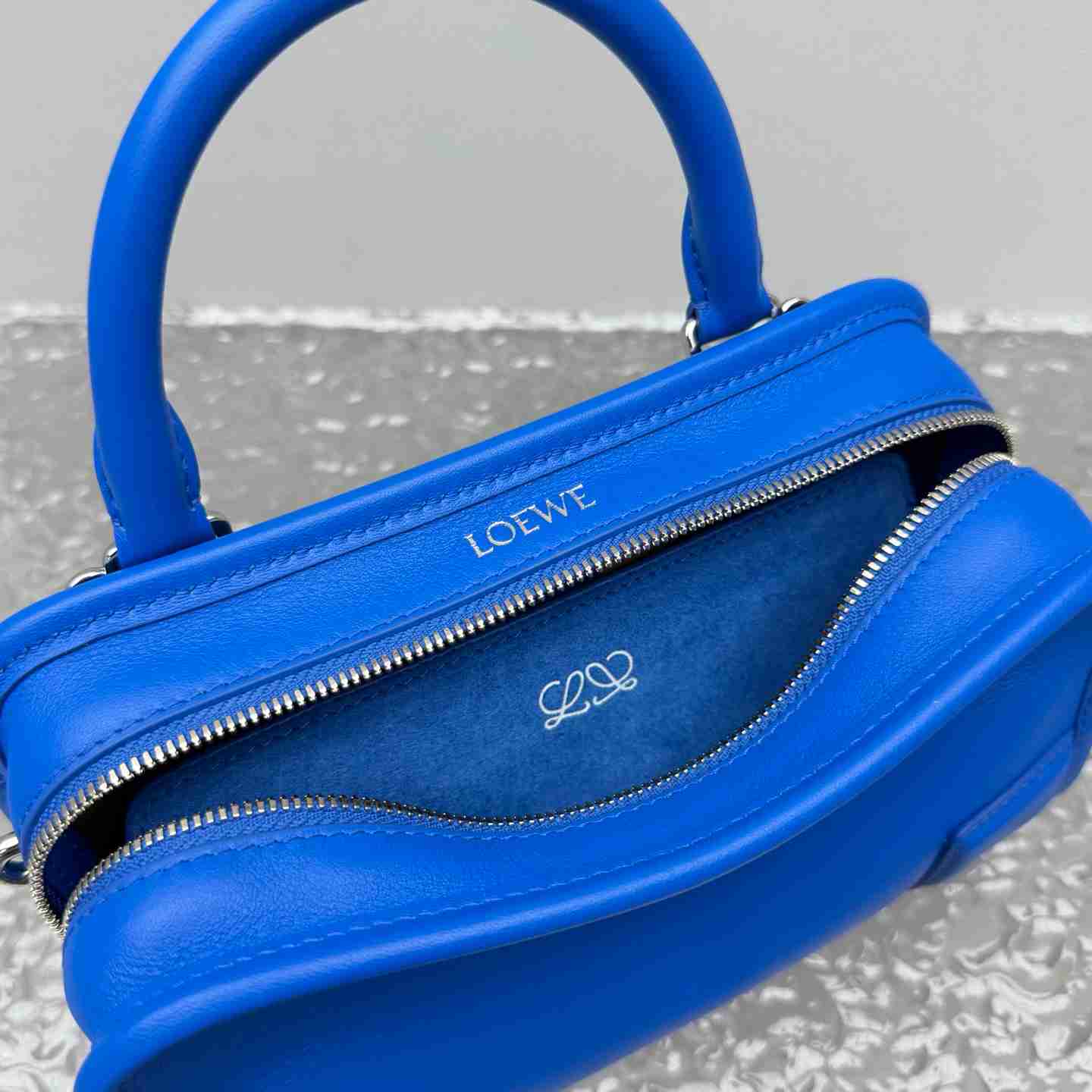 Loewe Mini Amazona 180 Bag In Soft Calfskin - DesignerGu