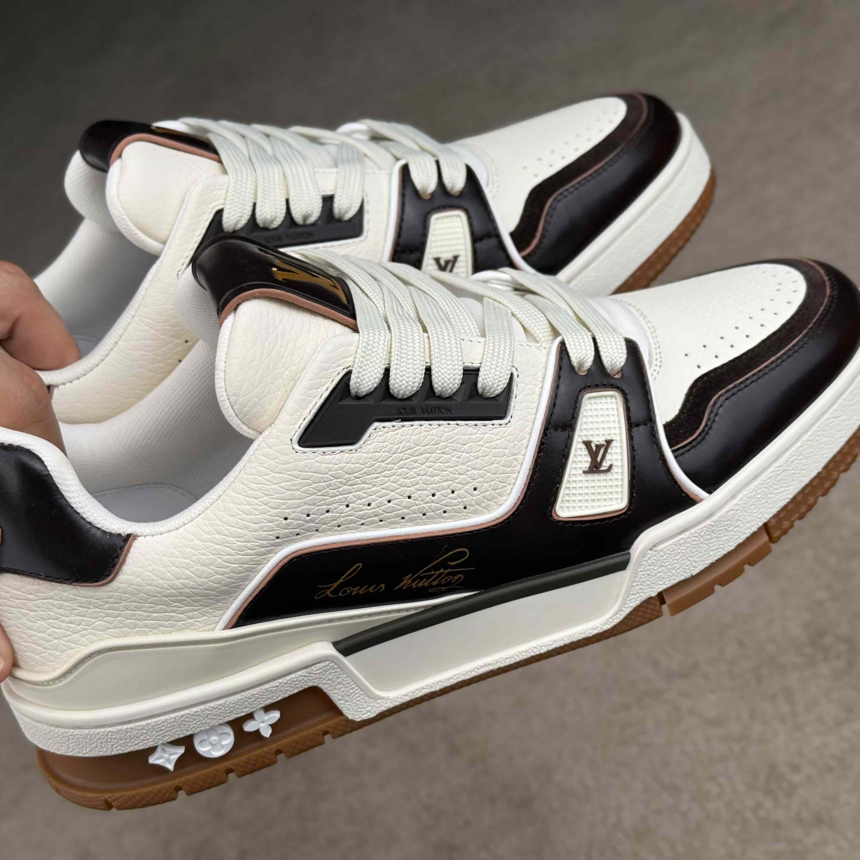 Louis Vuitton LV Trainer Sneaker  1AKBA2 - DesignerGu