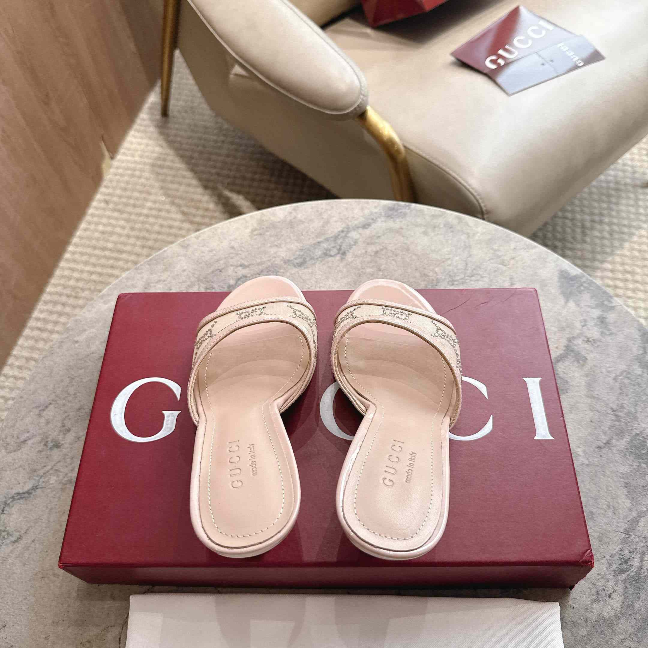 Gucci Women's crystal slide sandal - DesignerGu