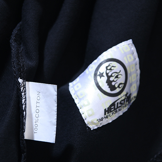 Hellstar Chrome Logo T-Shirt - DesignerGu