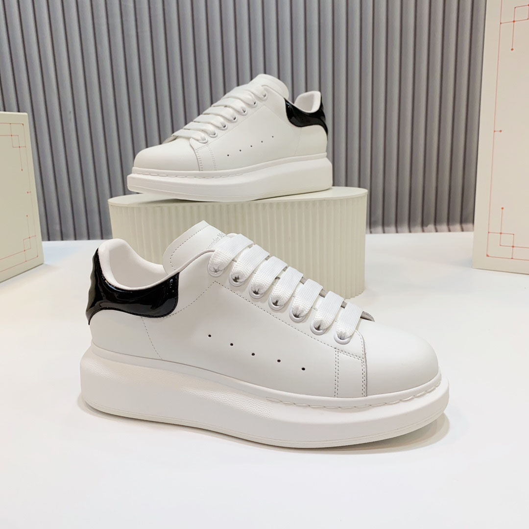Alexander McQueen Oversized Sneaker  'White Black' - DesignerGu