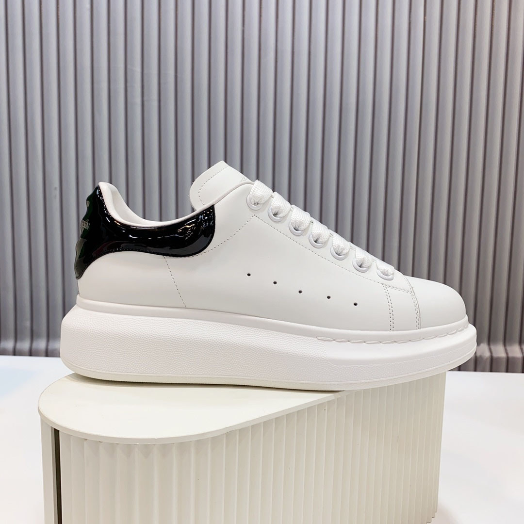 Alexander McQueen Oversized Sneaker  'White Black' - DesignerGu