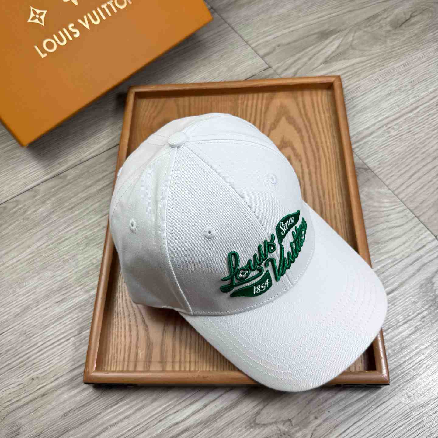 Louis Vuitton Golf Cap - DesignerGu