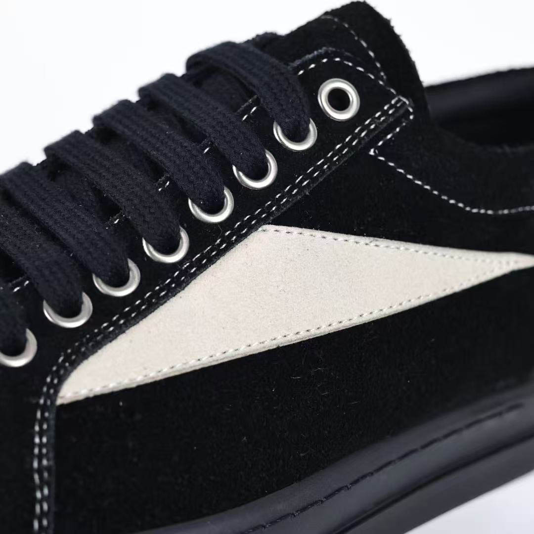 Rick Owens Vintage Sneaks - DesignerGu