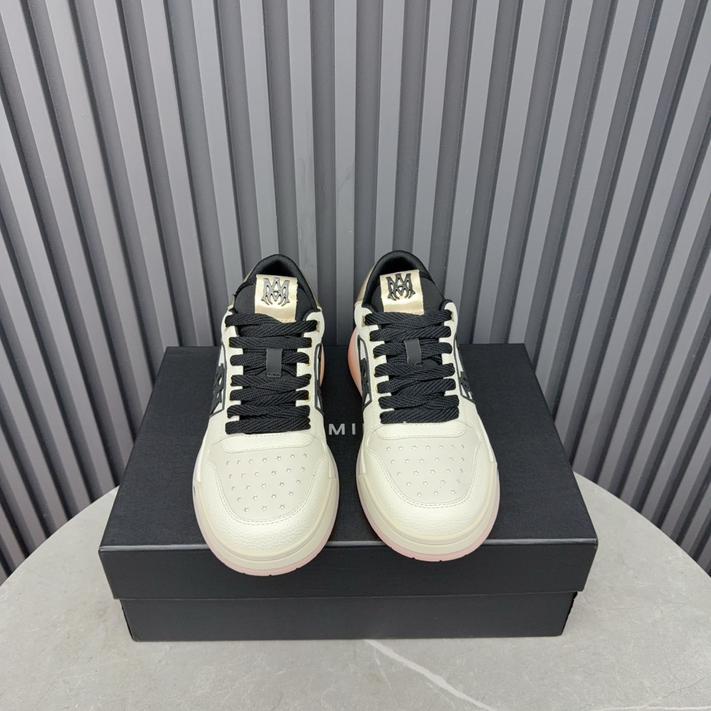 Amiri Beige Classic Low Sneakers - DesignerGu