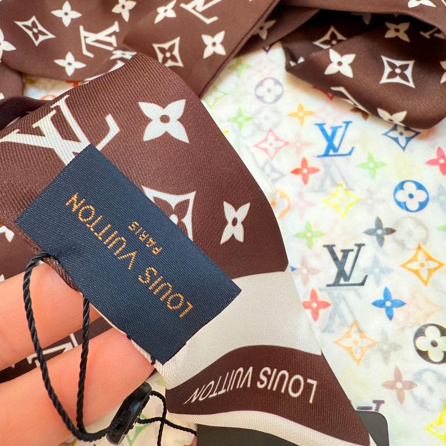 Louis Vuitton Monogram Silhouette BB Bandeau  - DesignerGu
