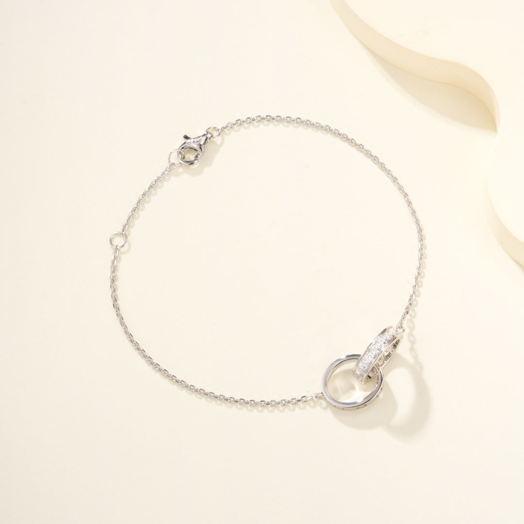 Cartier LOVE bracelet, On Chain, Half-Paved - DesignerGu