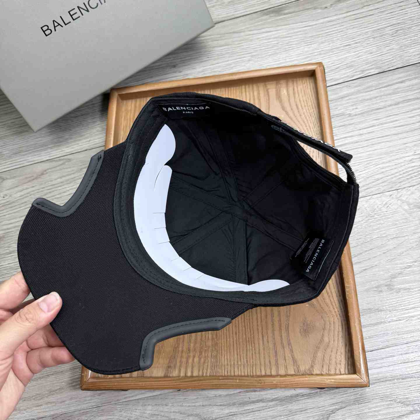 Balenciaga Top League Racer Cap Hat - DesignerGu