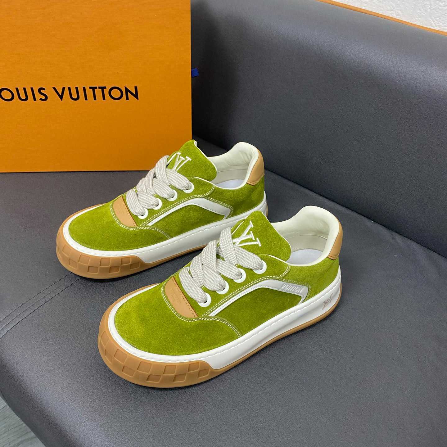 Louis Vuitton LV Tilted Sneaker 1AJTGX - DesignerGu