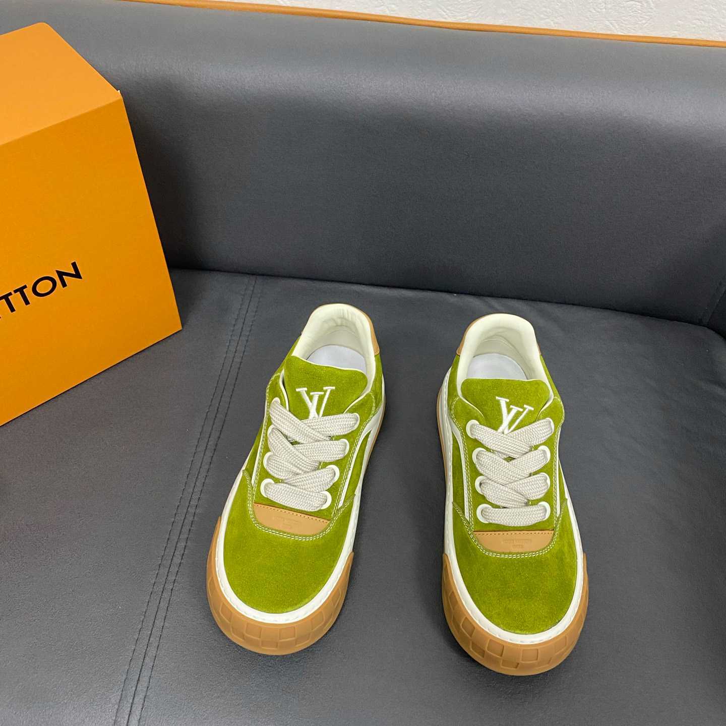 Louis Vuitton LV Tilted Sneaker 1AJTGX - DesignerGu