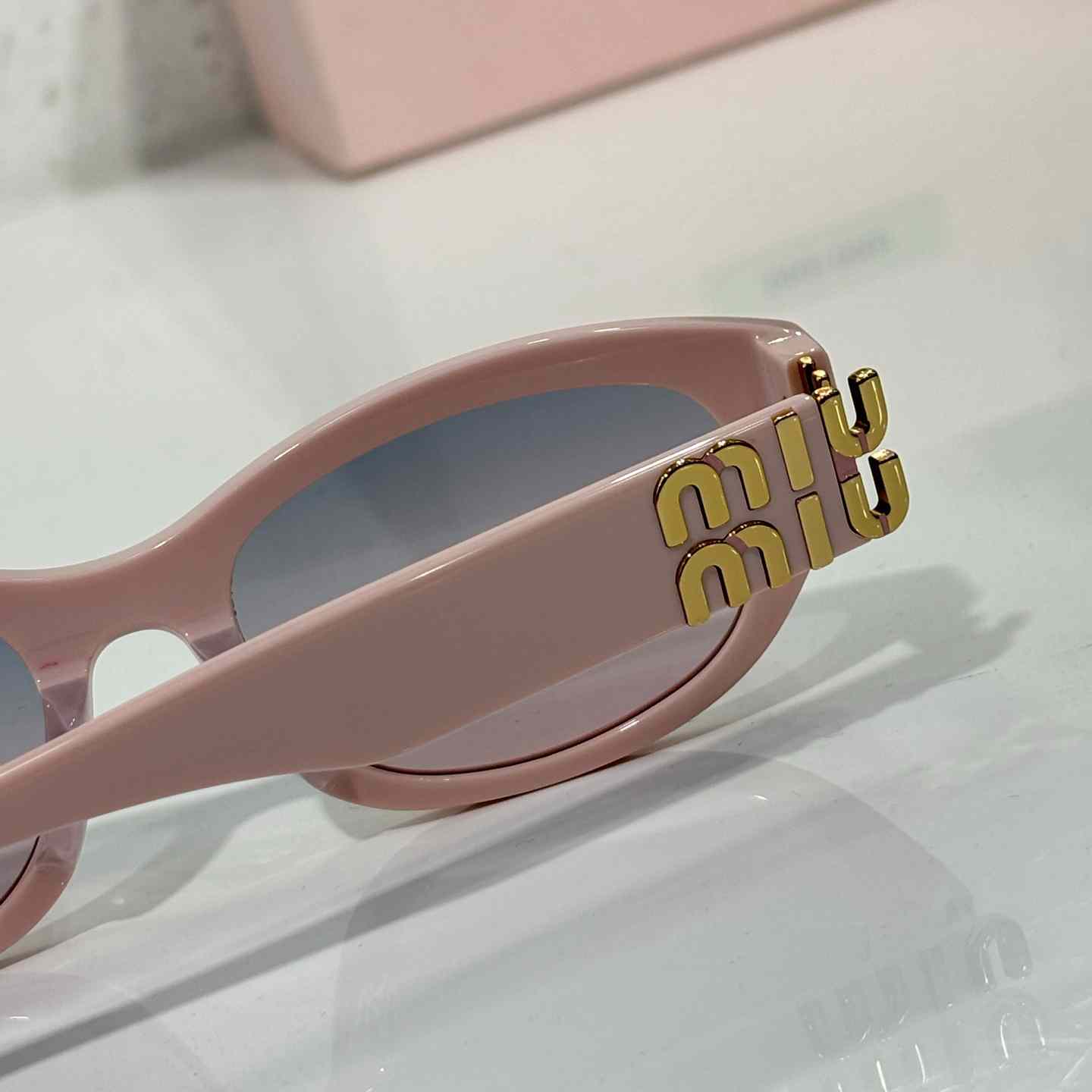 Miu Miu SUMA03 Sunglasses  - DesignerGu
