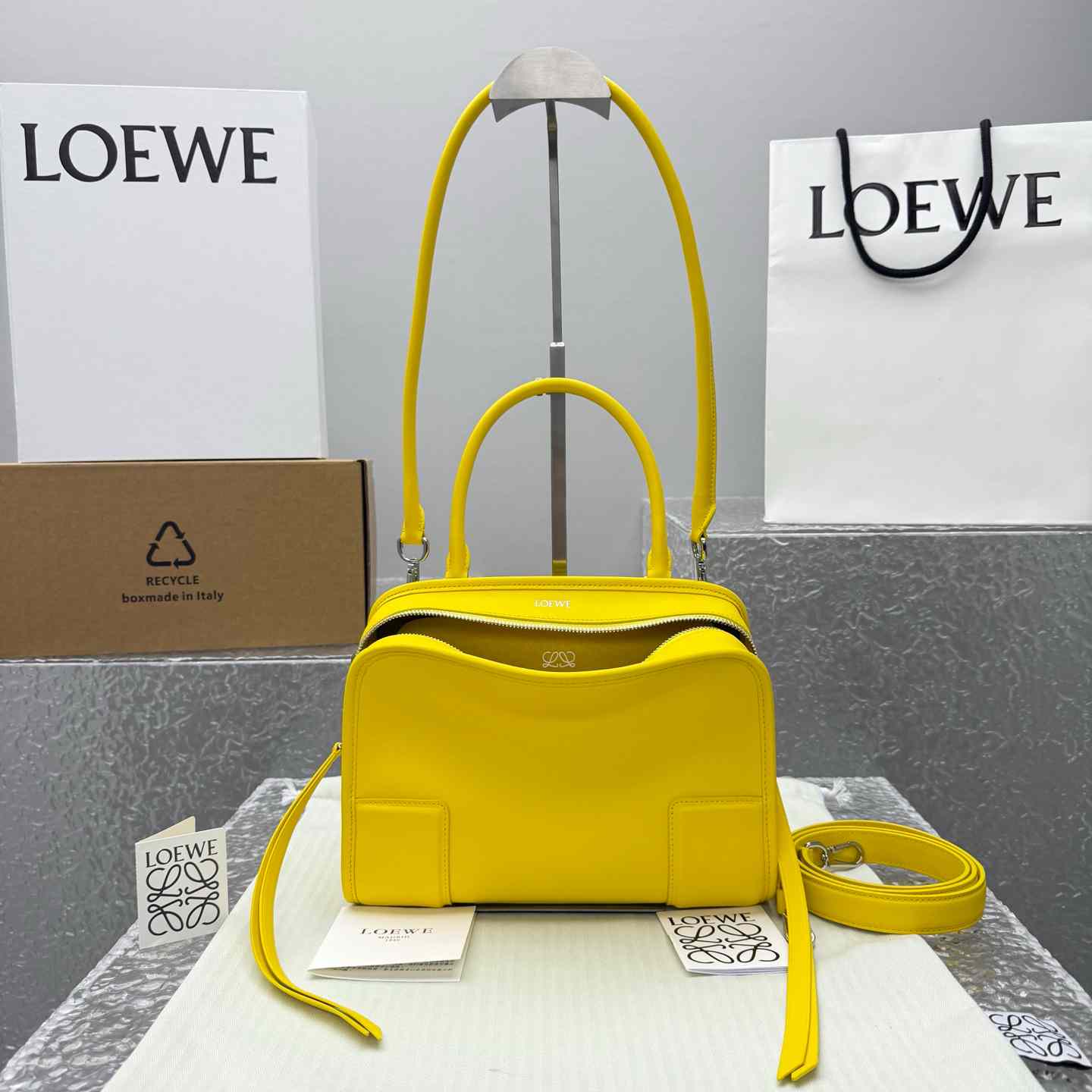 Loewe Small Amazona 180 Bag In Soft Calfskin - DesignerGu