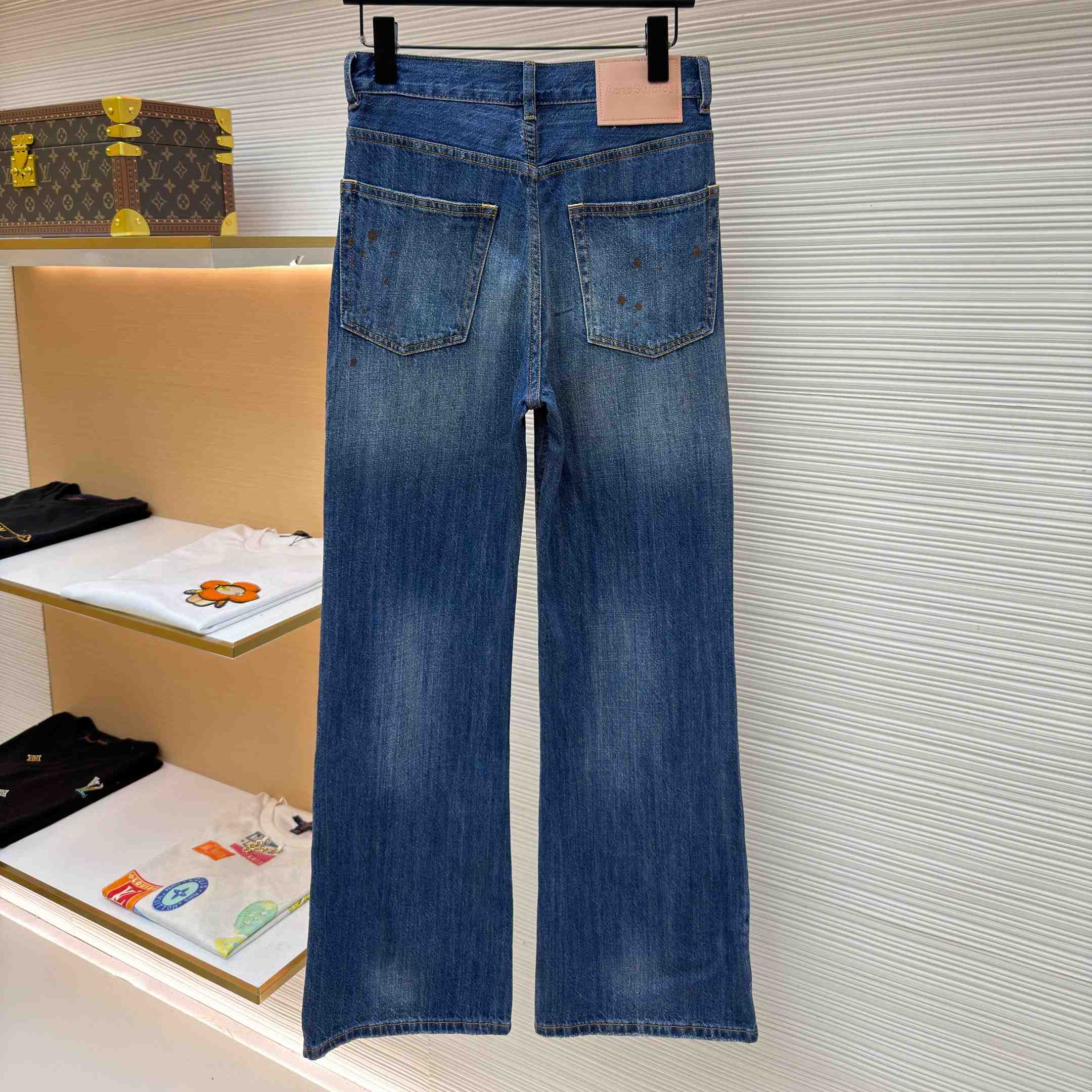 Acne Studios - Regular Fit Jeans - 2021M - DesignerGu