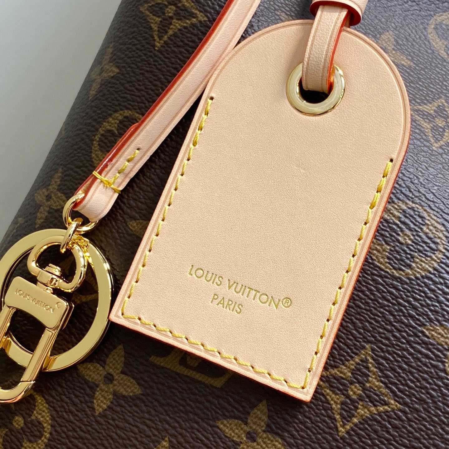 Louis Vuitton Again M25877 - DesignerGu