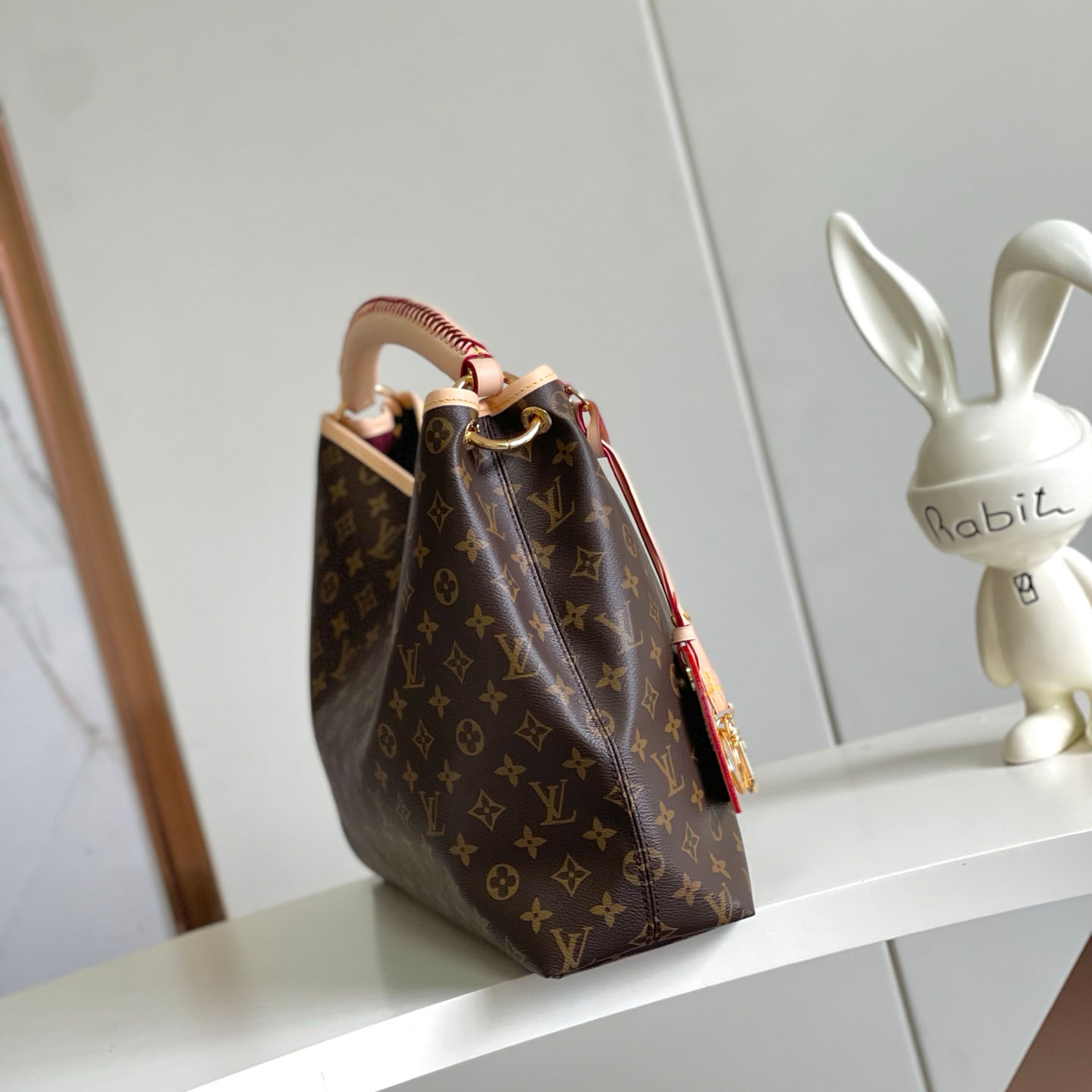 Louis Vuitton Again M25877 - DesignerGu