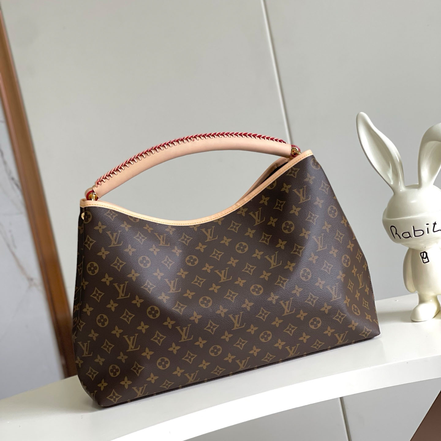 Louis Vuitton Again M25877 - DesignerGu
