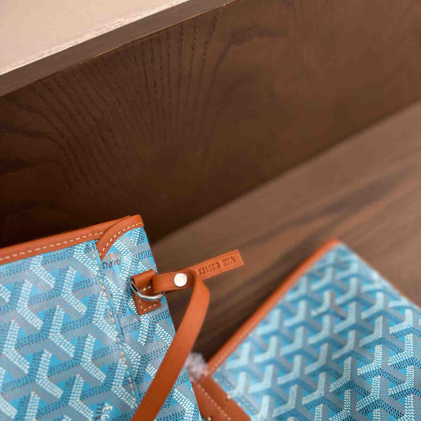 Goyard Saint Louis PM Tote Bag - DesignerGu